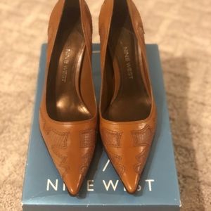 Nine West Leather Pumps in Nutty Tan/Brown